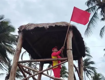 Mantiene PC bandera roja en playas de Tabasco por condiciones climatológicas