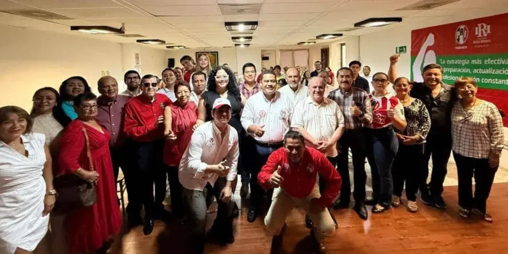 Inteligencia Artificial en Capacitación Política