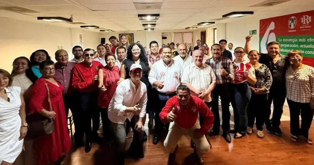 Inteligencia Artificial en Capacitación Política