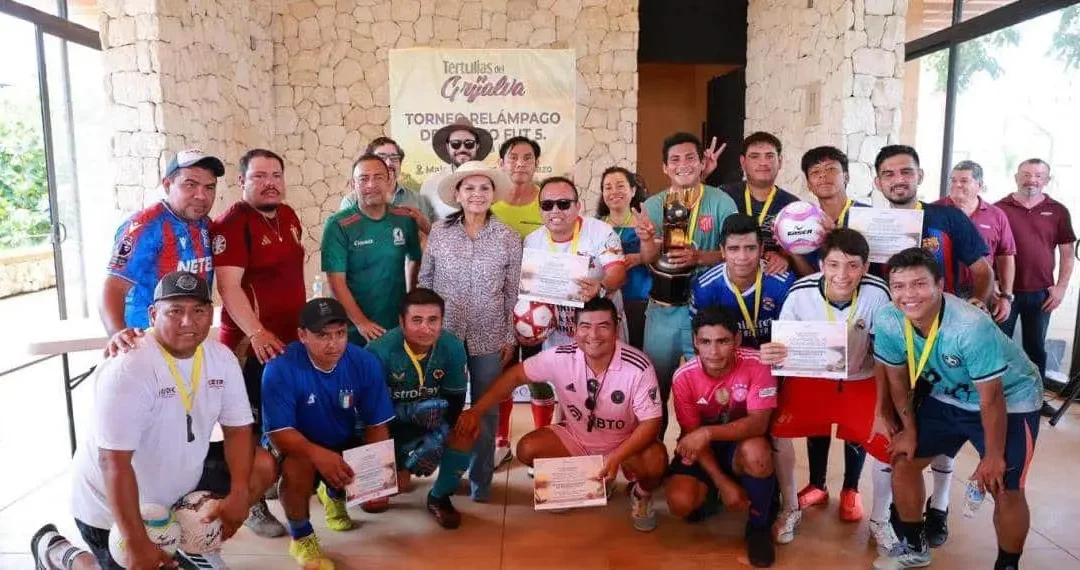 Convivencia familiar en Tertulias del Grijalva del Barrio Mágico