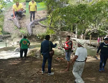 Refuerzan seguridad en balneario de Reforma en Balancán tras captura de cocodrilo