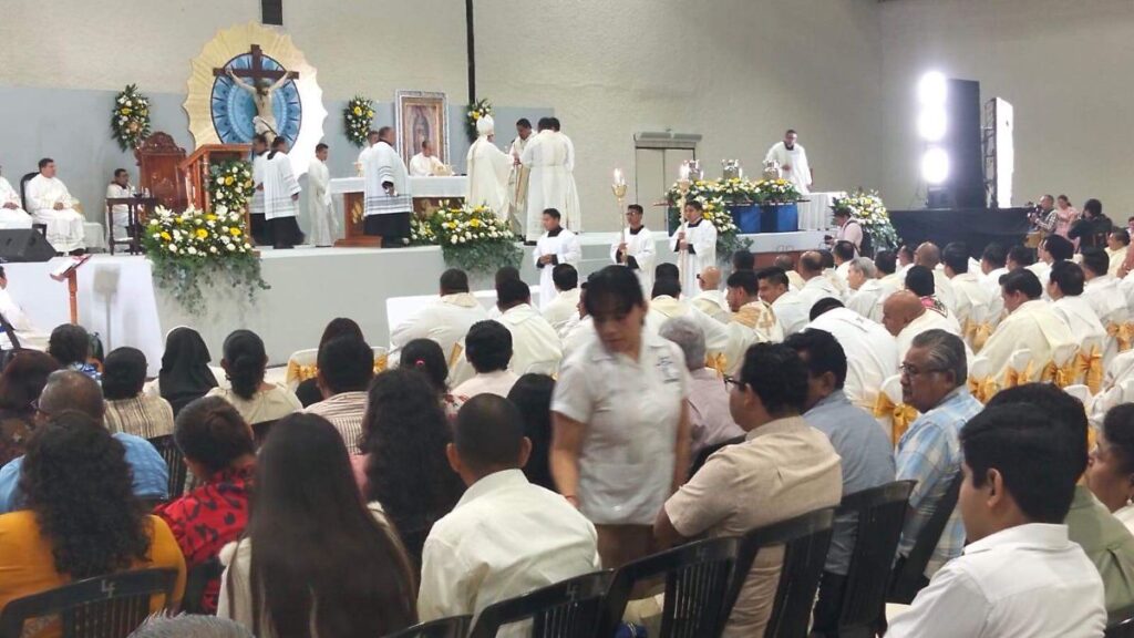 Consagración del Santo Crisma y renovación de votos sacerdotales en Tabasco