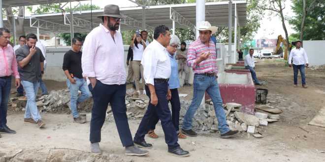 Supervisan avances de la nueva Nave de Exposiciones del Parque Tabasco