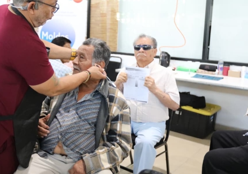 IBPET proyecta entregar 2 mil auxiliares auditivos en Tabasco