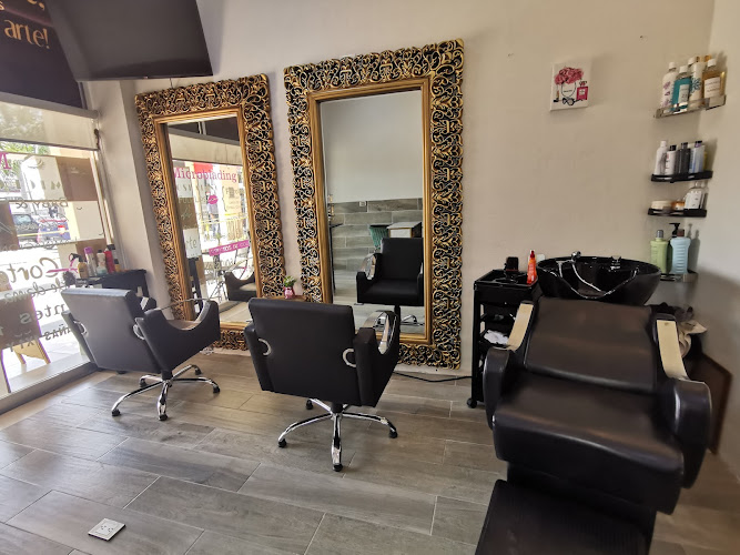 Ale Angulo Salón Boutique