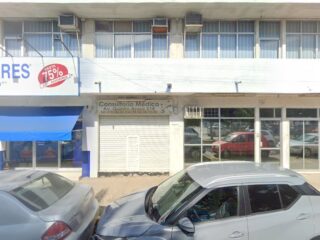 Consultorio Médico Av.Quintín Arauz 514