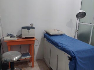 DR ABRAHAM GOMEZ SORIANO CONSULTORIO MEDICO Y ESTUDIOS CLINICOS