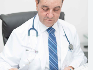 Dr. José Caballero García, Alergólogo e Inmunólogo Clínico