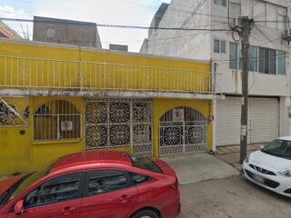 Dra. Alejandra Cerino Castillo, Pediatra