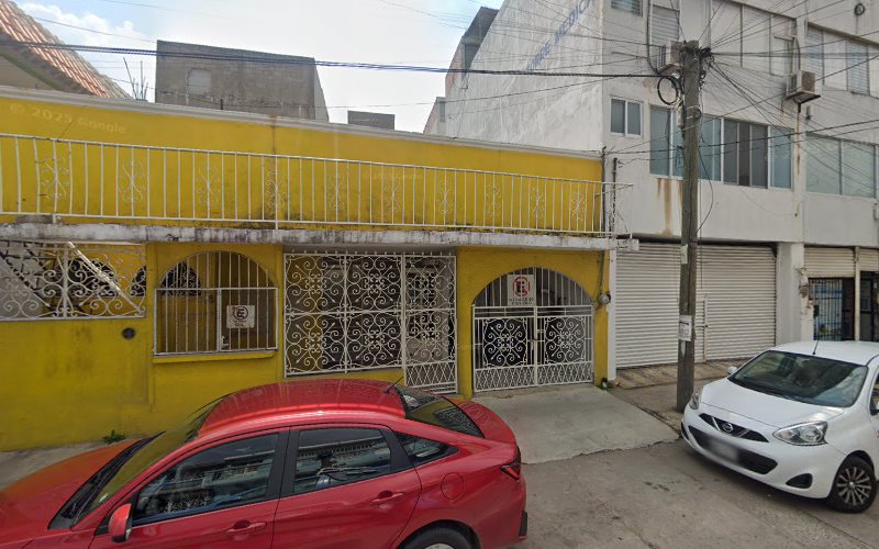 Dra. Alejandra Cerino Castillo, Pediatra