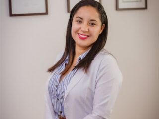 Dra. Glenda Martínez Hernández, Pediatra
