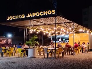 El Tio Koshy Birria & Tacos suc. antojeria foodpark