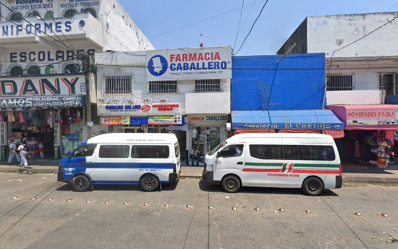 Farmacia Caballero Mercado