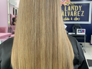 LANDY ALVAREZ MAKEUP | SALÓN