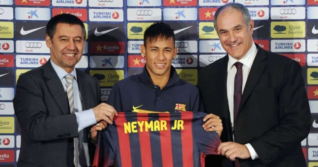 Neymar queda libre de cargos en España por fichaje con el Barcelona