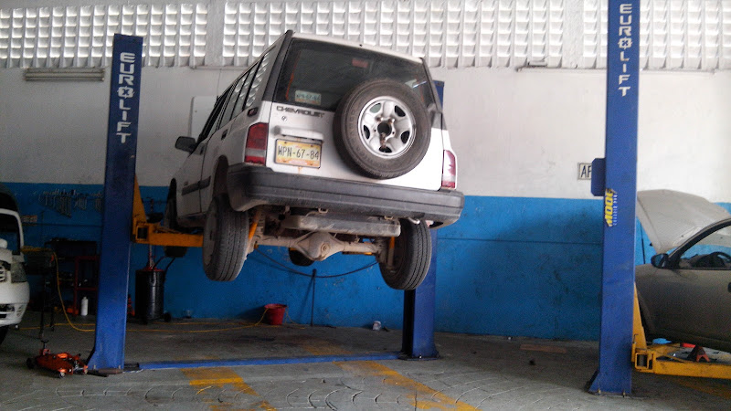 Servicio Automotriz Llantero de Tabasco