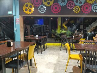 UpaLupa playground & food