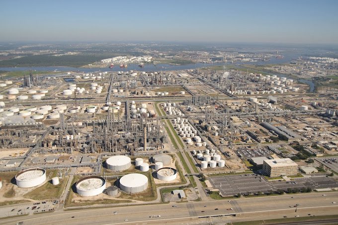 Reportan derrame en la refinería de Pemex en Deer Park