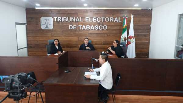 TET desecha quejas y avala informe de Javier May
