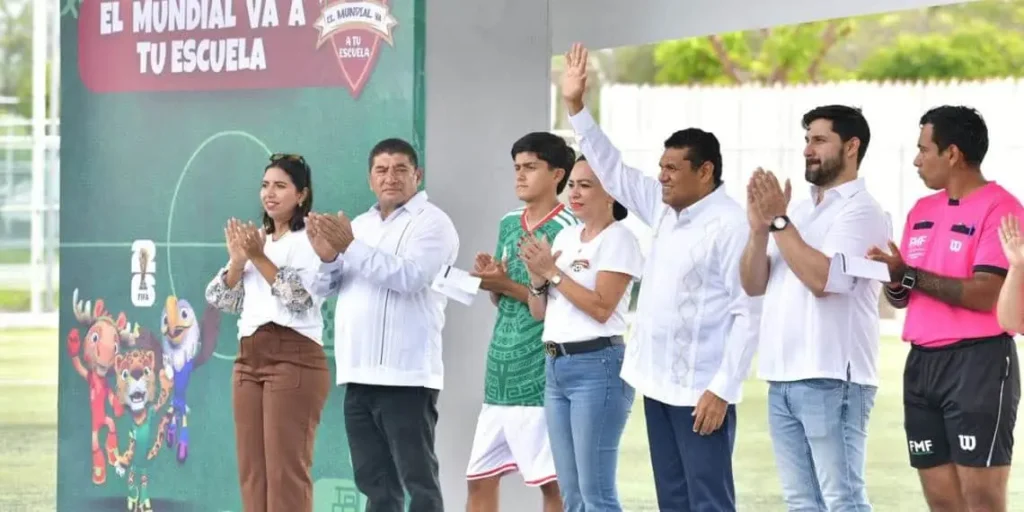Llevan El Mundial a preparatorias