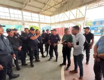 Protestan policías de Jonuta; exigen mejoras laborales
