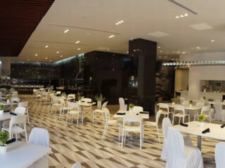 Restaurant \” Los Manglares\”