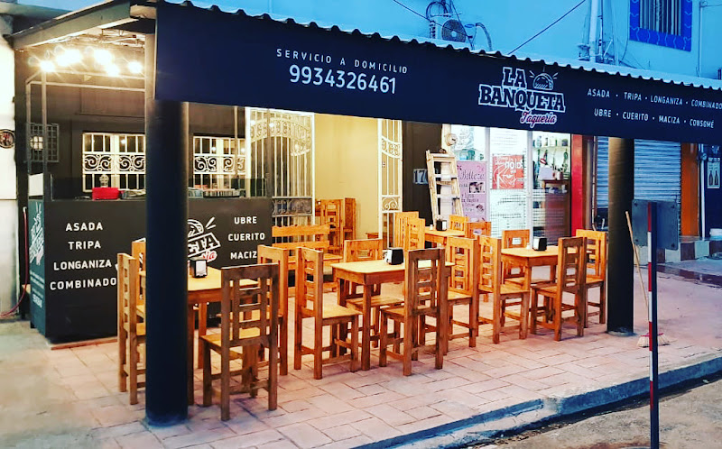 La banqueta taquería