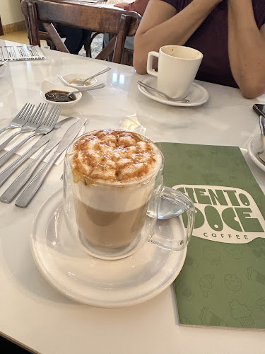 Ciento Doce Café