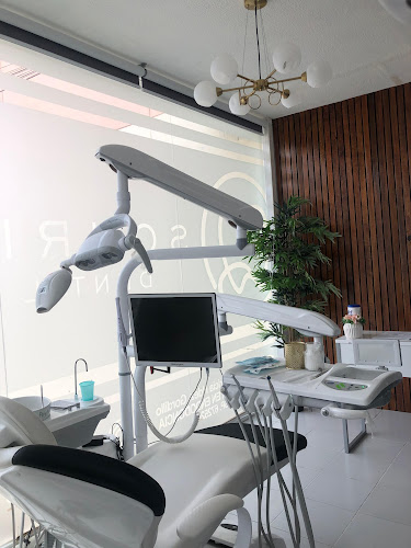 Sonríe Clínica Dental