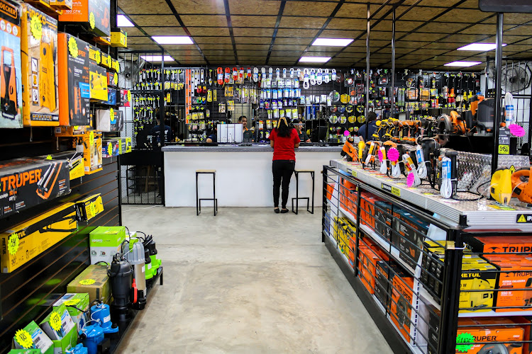 Ferretería El Fuerte Gaviotas