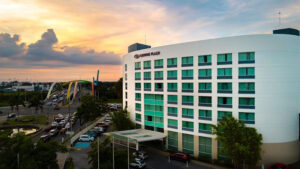 Crowne Plaza Villahermosa, Tab.