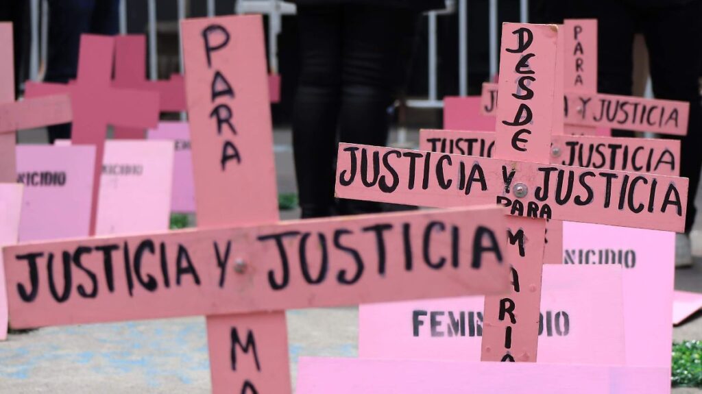 El Congreso mexicano expedirá ley sobre feminicidio tras aprobación del Senado