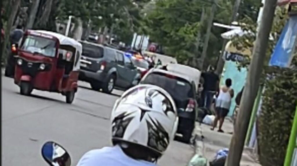 Acribillan a sujeto dentro de su domicilio cerca de centro comercial en Macultepec