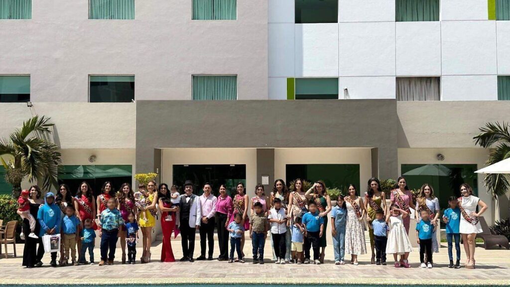 Feria Tabasco 2026: Embajadoras conviven con niños con cáncer
