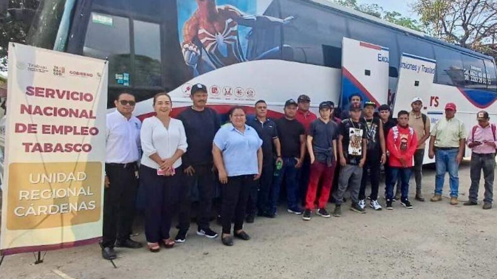 Envían jornaleros de Tabasco a Sonora para trabajo agrícola