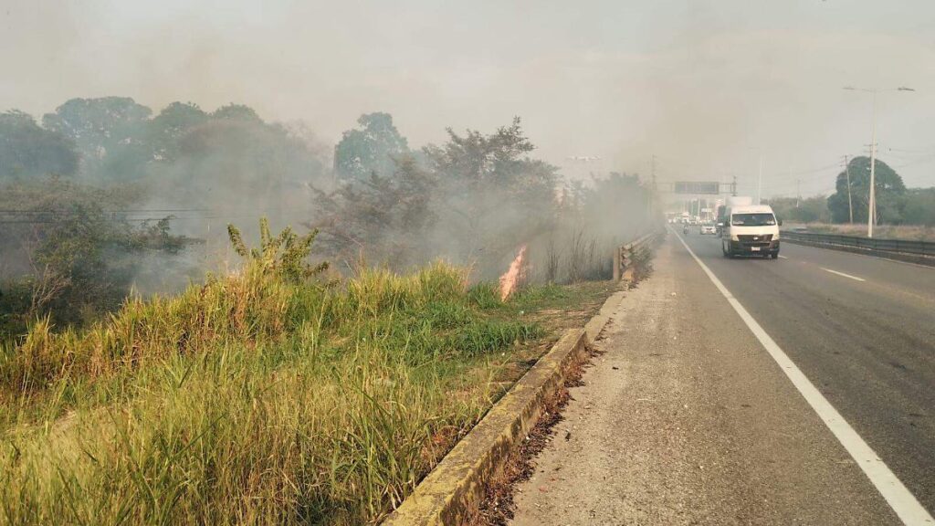 Ola de calor: riesgo de incendios y golpes de calor en Tabasco