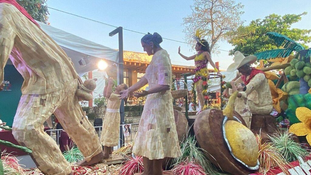 Jalpa de Méndez obtiene el primer lugar del Desfile de Carros Alegóricos 2026