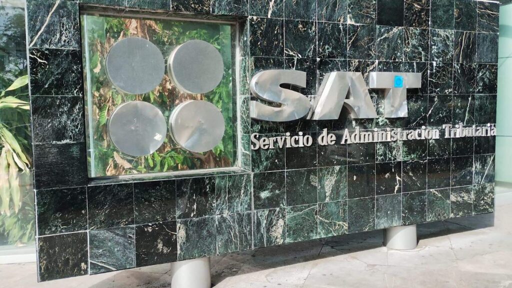 Amplía SAT horario de atención en oficinas de Villahermosa