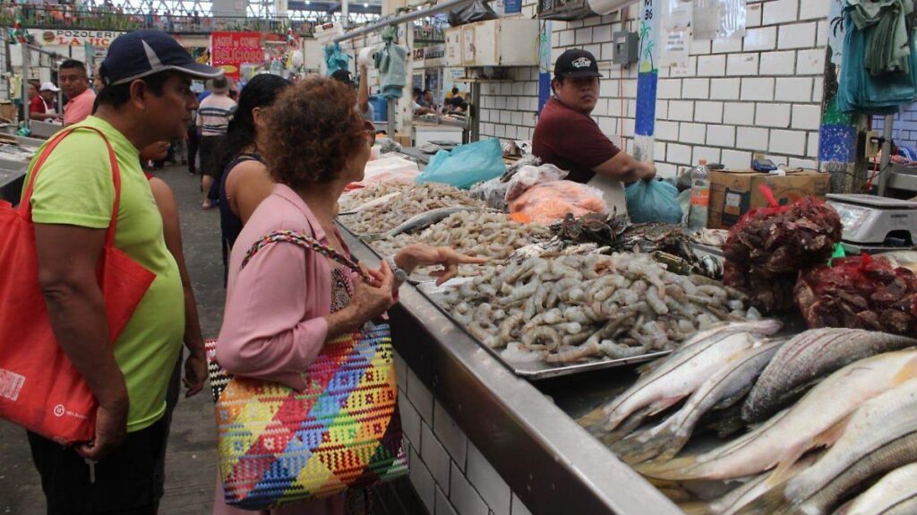 Pide IMSS incrementar medidas de higiene en alimentos durante Semana Santa