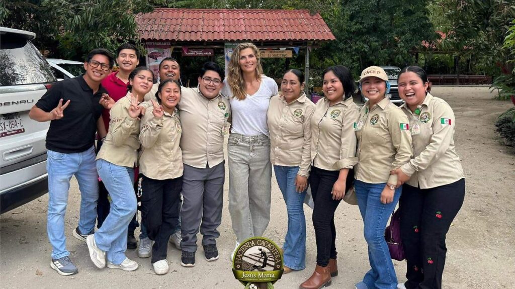 Montserrat Oliver descubre el sabor de Tabasco: así se enamoró del chocolate en la Hacienda Jesús María