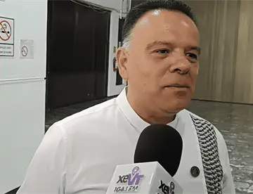Encuestas en redes están diseñadas a modo y gana quien las paga: Marcos Rosendo
