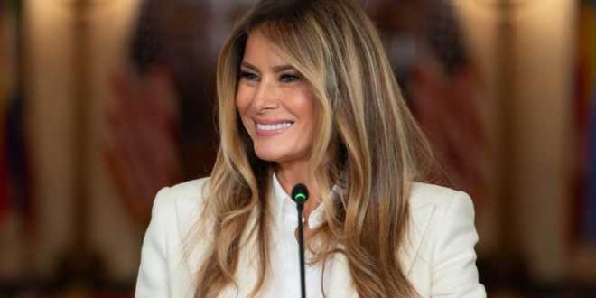 Melania niega haber sido víctima de Jeffrey