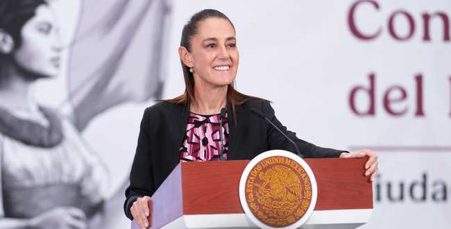 Sheinbaum destaca que al 2030 se destinarán más de un billón de pesos en Becas para el Bienestar