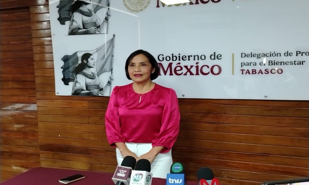 Presentan en Tabasco la credencial del Servicio Universal de Salud