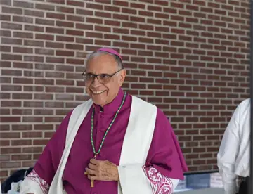 Reportan delicado de salud a monseñor Benjamín Castillo, exobispo de Tabasco