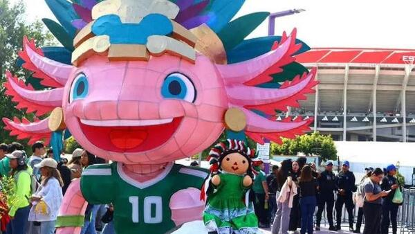 Clara Brugada descarta que FIFA ordenara retirar escultura del ajolote rumbo al Mundial 2026