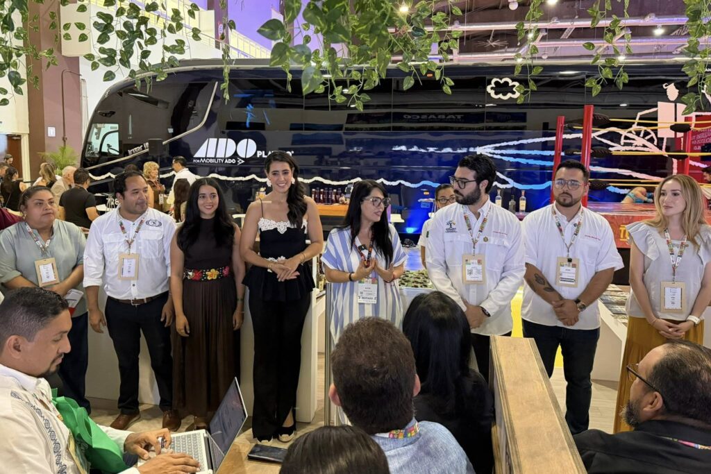 Comalcalco fortalece promoción turística en el Tianguis 2026