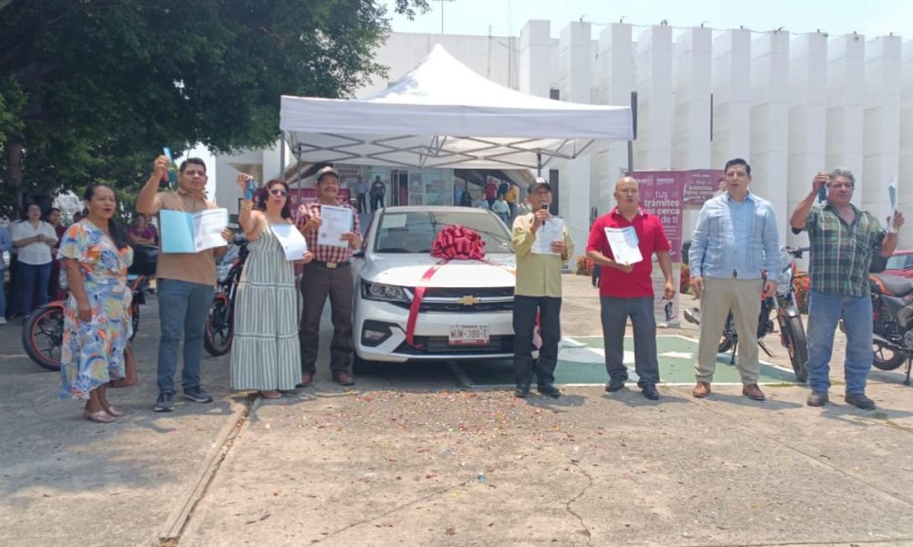 Entregan premios del sorteo “Reemplácate Choco 2026” en Tabasco