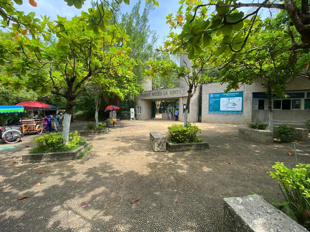 Anuncian inicio de rehabilitación del zoológico del Parque de La Venta