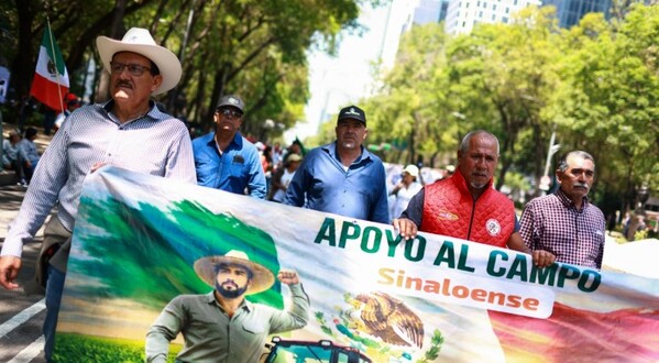 Gobierno y manifestantes reanudan diálogo tras bloqueos en CDMX